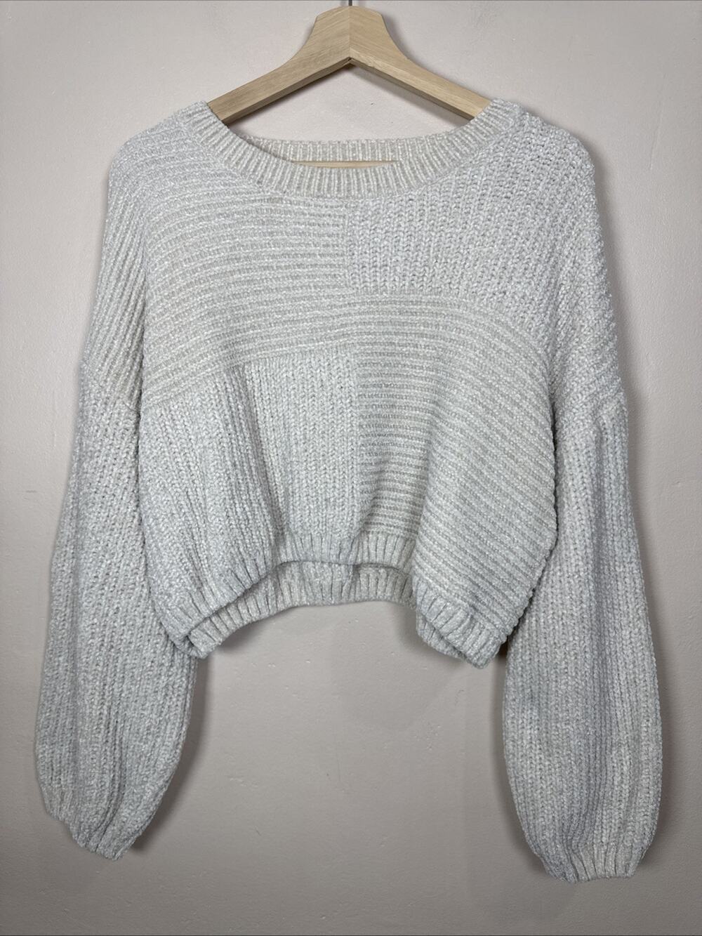 altar'd state Chunky Knit Cropped Sweater Boho M Cottagecore Stretch Soft Cream